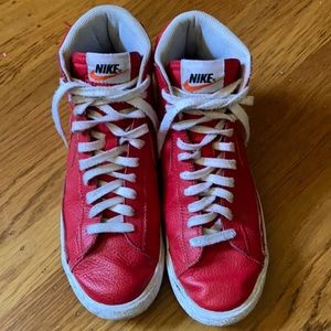 Nike blazer high top size 6y